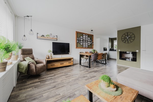 Medium property photo - Vingerhoedskruid 14, 3191 JN Hoogvliet Rotterdam